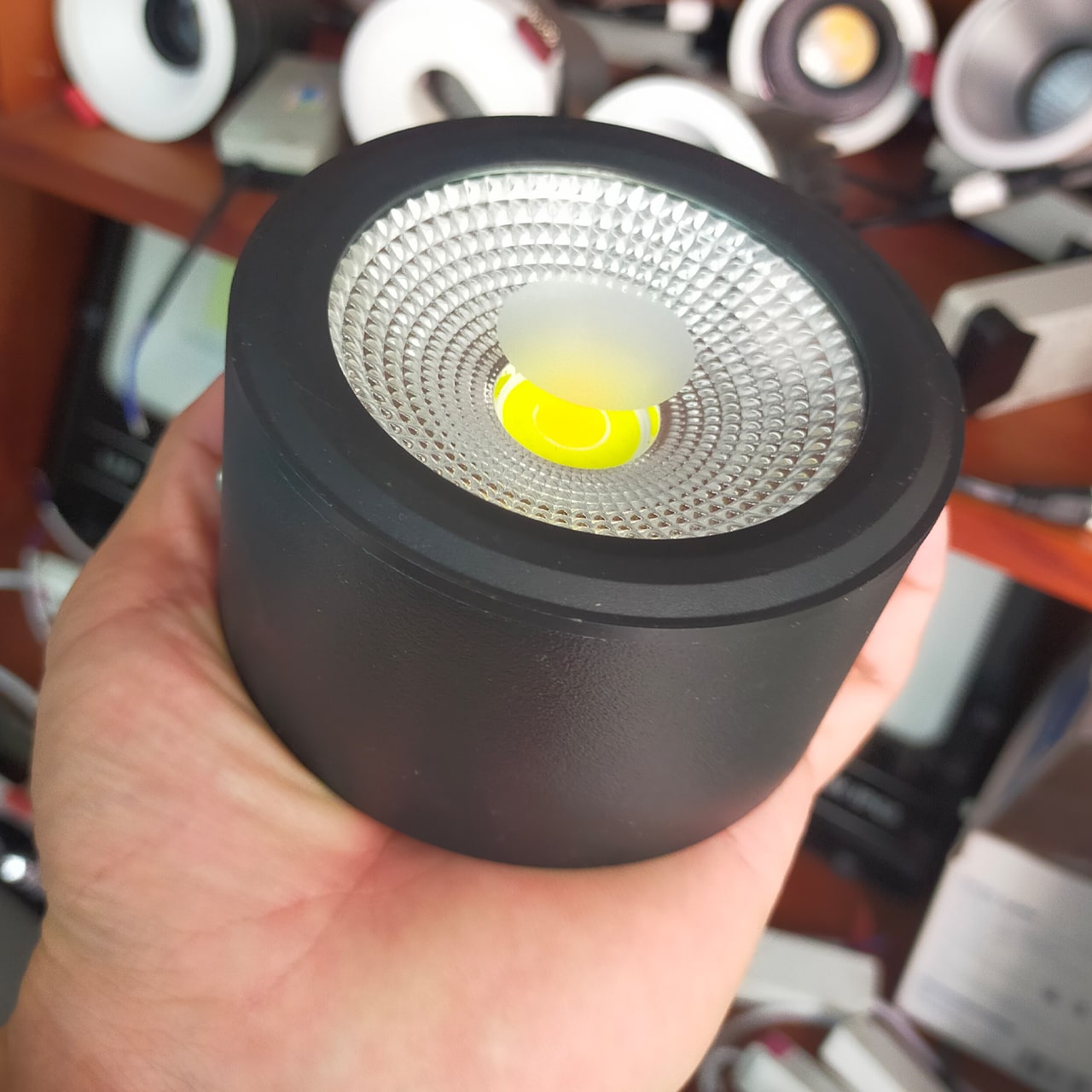 ĐÈN LON ỐP TRẦN 7W