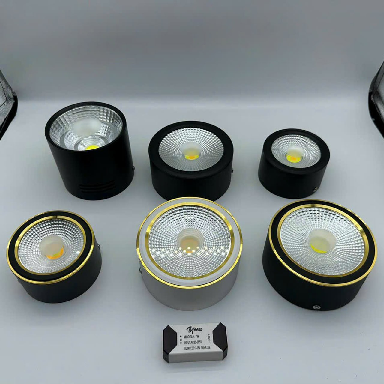 ĐÈN LON ỐP TRẦN