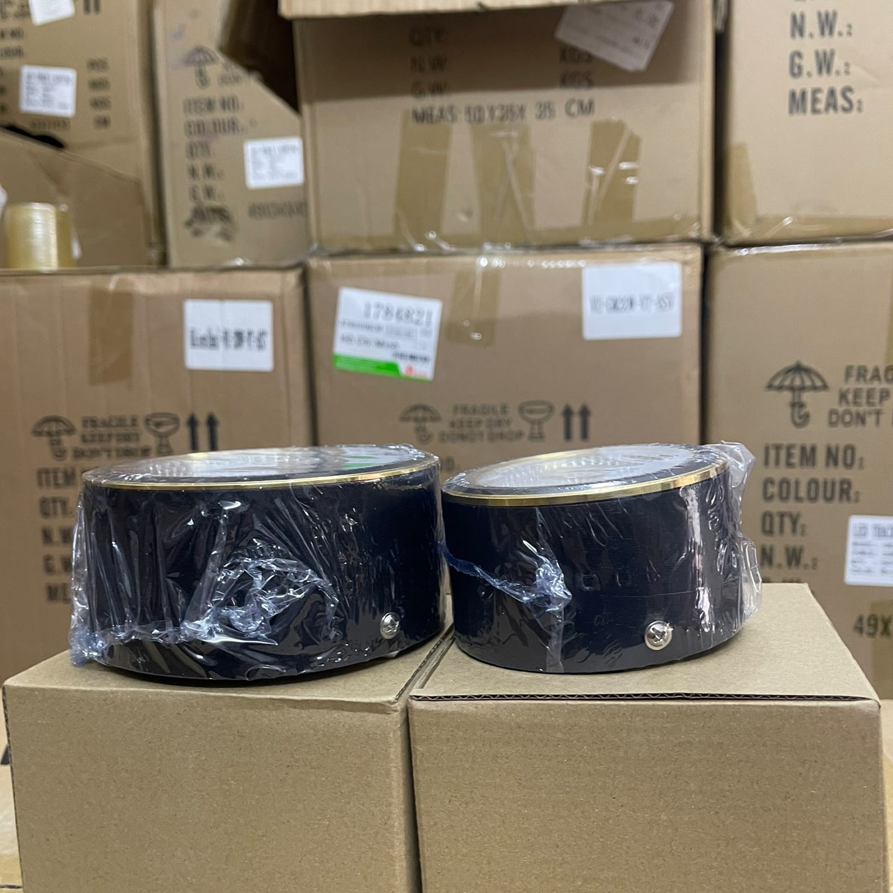 ĐÈN LON ỐP TRẦN 7W -12W VIỀN VÀNG