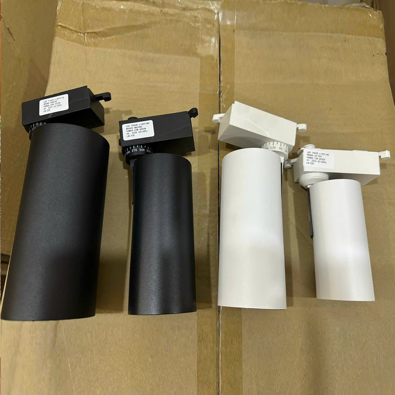 ĐÈN RỌI THANH RAY ỐNG BƠ 10W 20W 30W