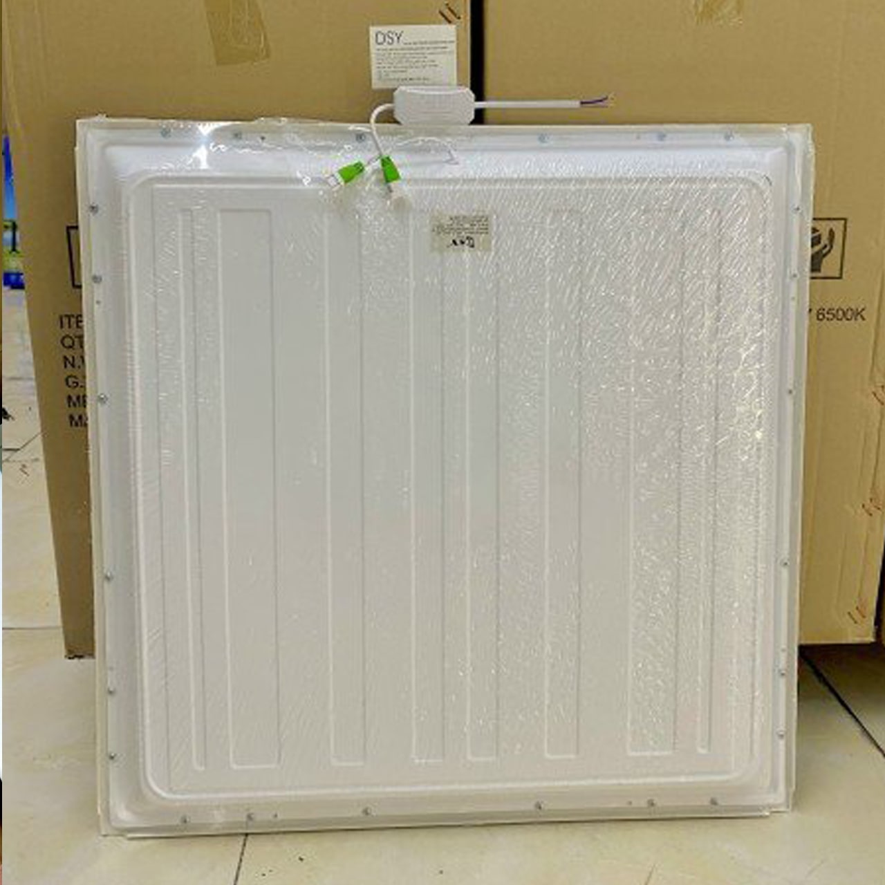 LED 600X600 GIÁ RẺ 155K LED 600X600 GIÁ RẺ 155K