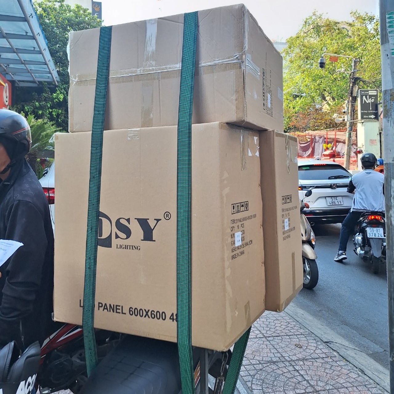 LED 600X600 GIÁ RẺ 155K