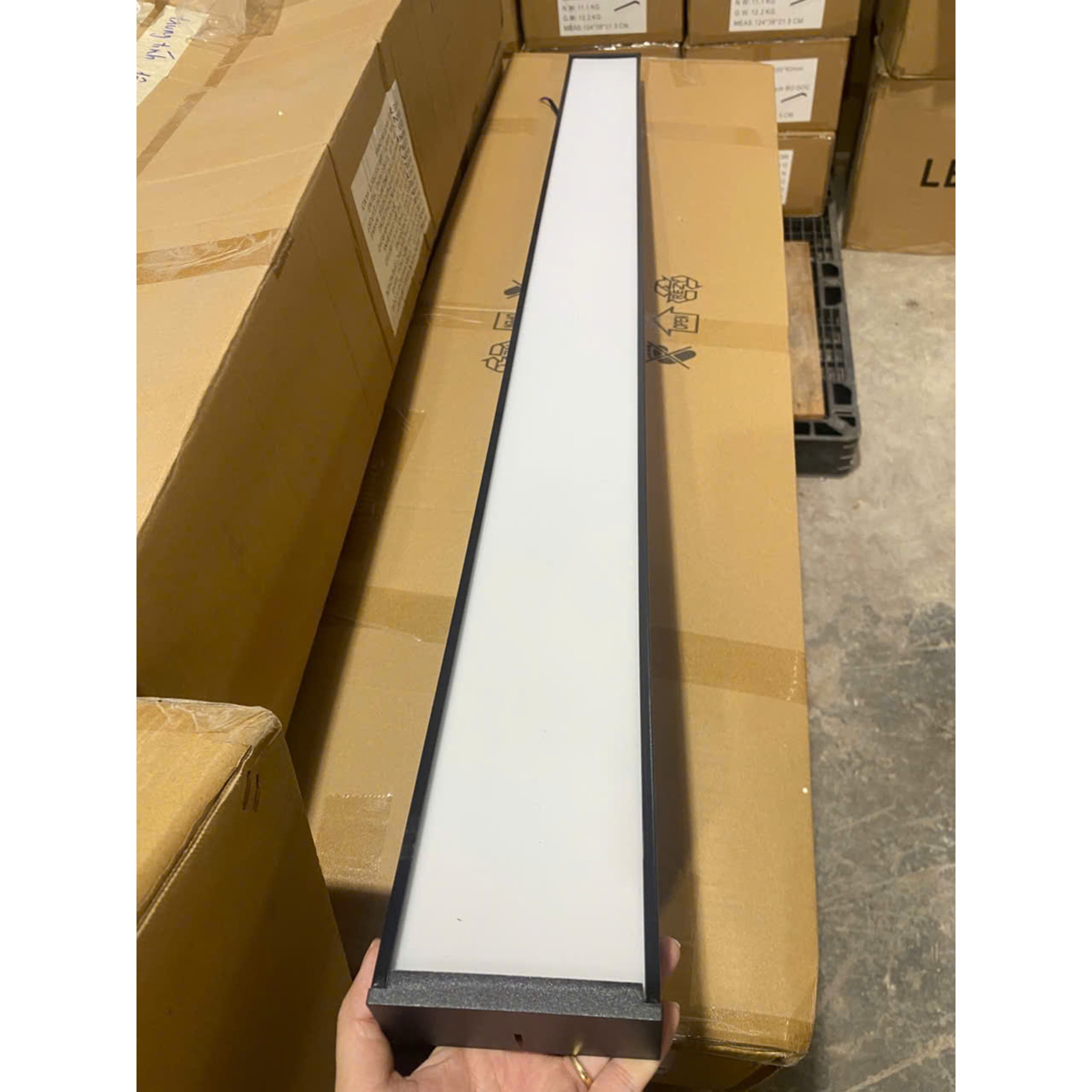Đèn thả văn phòng 1200x100x40 36w Đèn thả văn phòng 1200x100x40 36w